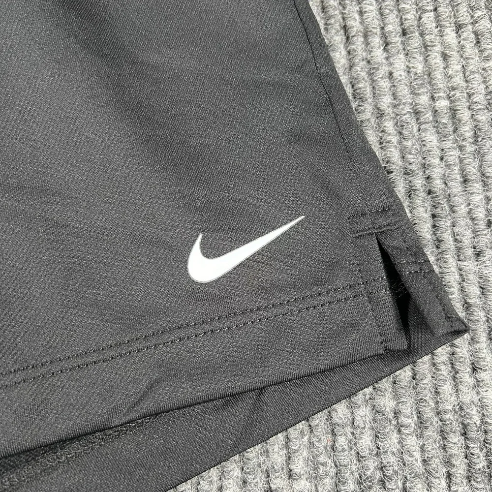 Nike Shorts Womens Dri Fit Large Black Activewear Workout Casual Gym New
